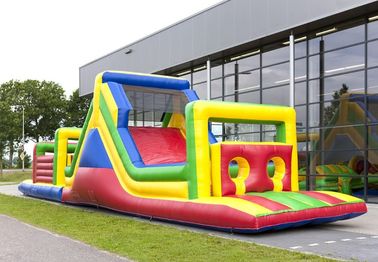 17.5m Kids Multi Color Tor przeszkód Bouncy Castles Run For Fun