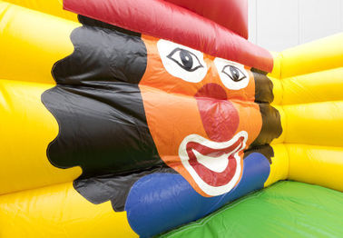 Nadmuchiwana zjeżdżalnia Single Lane Super Clown o wysokości 6,3m z nadrukiem logo