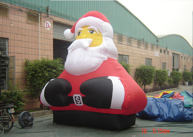 Gigantyczny świąteczny modny świąteczny gigantyczny nadmuchiwany Święty Mikołaj na reklamę