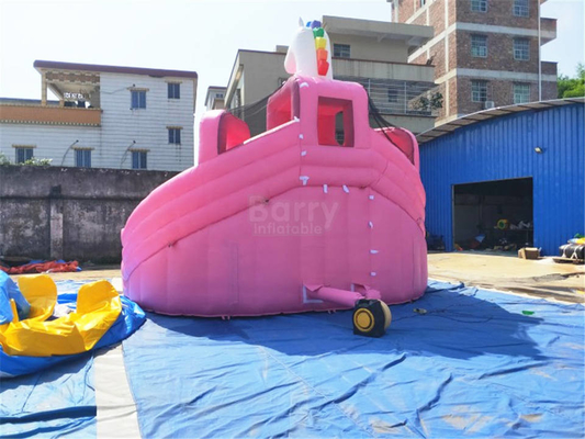 Komercyjny nadmuchiwany park wodny mobilny różowy bramkarz ze zjeżdżalnią basenową