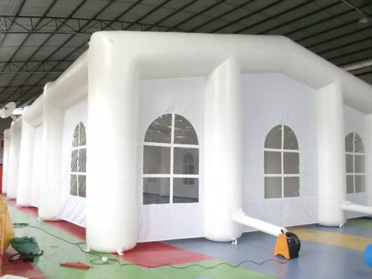20 * 10 * 6 m Dostosowany biały nadmuchiwany namiot imprezowy Sitodruk