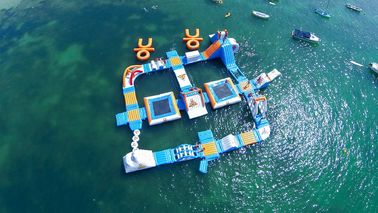 Giant Adult Giant Blue nadmuchiwany park sportowy Dla Wake Island, sprzęt do sportów wodnych dla oceanu