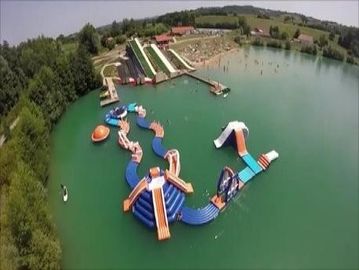Resort Adventure Nadmuchiwany park wodny Tremplins Water Jump - Lac - Arroques