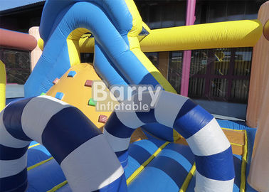 Park rozrywki Piracki statek Nadmuchiwany plac zabaw dla dzieci z zapewnieniem jakości