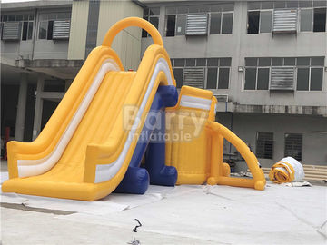 Yellow Kids Adult Giant Inflatable Sea Water Park na lato o wysokiej trwałości