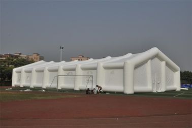 Romantyczny namiot dmuchany do dekoracji ślubnych, namiot imprezowy White Dome Outdoor