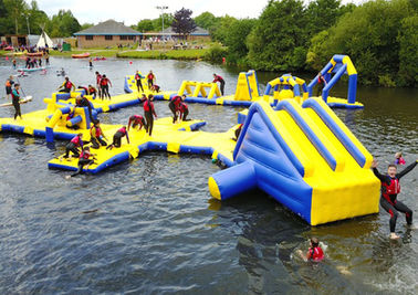 Komercyjny Ultimate Inflatable Water Park dla dzieci, nadmuchiwane sporty wodne