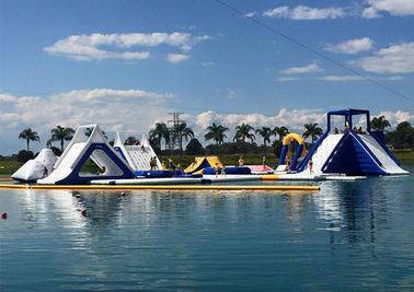 Dostosowany Giant Green Isle Inflatable Water Park, Inflatable Fun Park For Island
