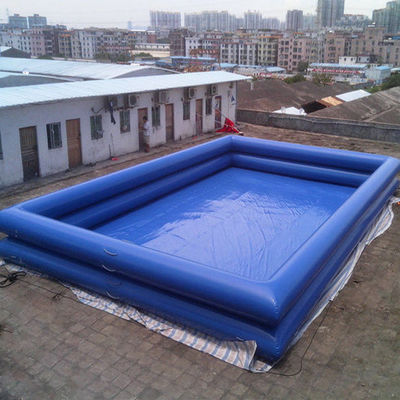 Trwały materiał PVC 0,9 ​​mm tani pływający nadmuchiwany basen