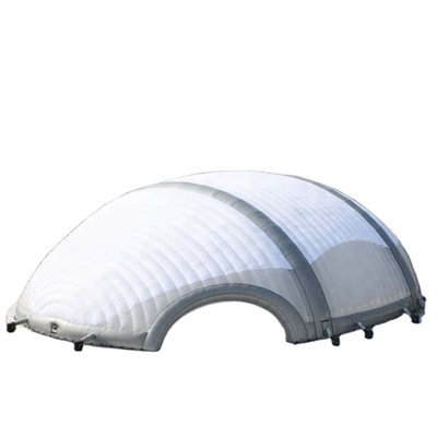 Nadmuchiwany namiot kopułowy o konstrukcji budowlanej z sitodrukiem