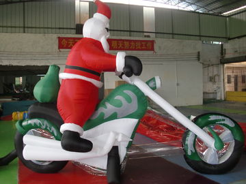 Nadmuchiwane świąteczne dekoracje na świeżym powietrzu / gigantyczny nadmuchiwany Święty Mikołaj