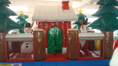 PVC nadmuchiwane produkty reklamowe Gigantyczne wysadzenie domu Świętego Mikołaja dla dziecka