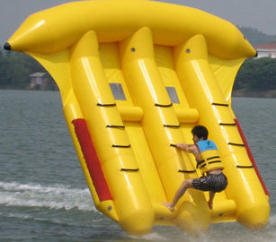 Ekscytująca dmuchana łódka z zabawkami, nadmuchiwana mucha z PVC o średnicy 0,9 mm do sportów wodnych