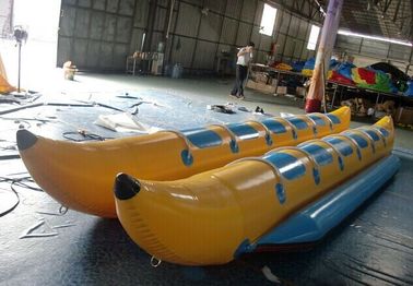 Nadmuchiwane zabawki wodne CE / UL, ciągnięta łódź latająca z 12 miejscami siedzącymi