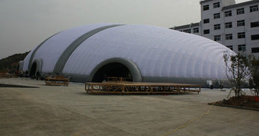 EN71 0.55mm PVC Duża wystawa handlowa Nadmuchiwany namiot reklamowy
