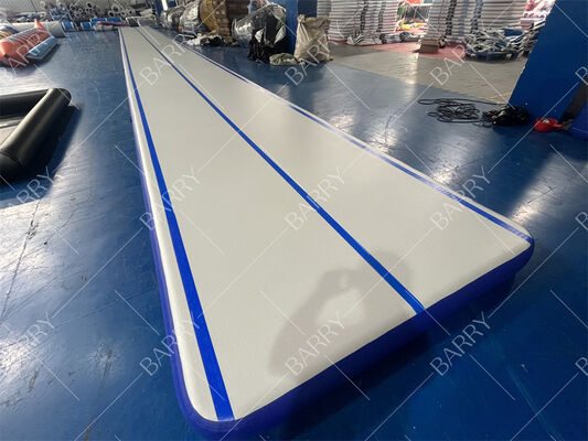 Materac gimnastyczny fitness z PVC z kroplami, nadmuchiwany tor powietrzny do treningu na świeżym powietrzu