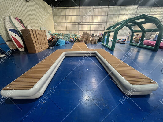 Wodna pływająca wyspa, dok dla skuterów wodnych, nadmuchiwany pomost w kształcie litery Y, dok dla łodzi motorowych, platforma