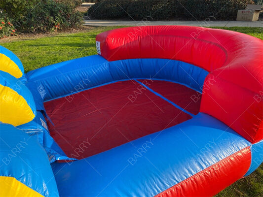 Płyn wodny z basenem, kolorowe urządzenia do zabawy wodnej dla dzieci na zewnątrz