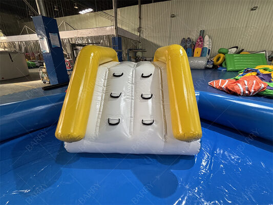 Komercyjny Dragon Inflatable Water Park, wieloślizgowy plac zabaw wodnych z dużym basenem dla parków rozrywki Festiwale