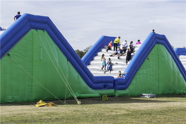 Zastosowalny PVC 41x5.5x6m Groby Nadmuchowe 5k Wydarzenia Konkurencyjna Gra dla dorosłych