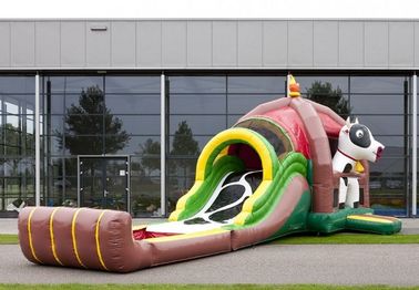 Logo drukowanie zewnątrz nadmuchiwane Combo Farm Cow With Slide For Event