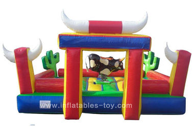 Handlowe nadmuchiwane gry sportowe Maszyna jeździecka Nadmuchiwane mechaniczne Bull For Park