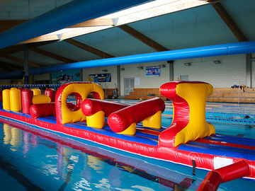54 FT Long Giant Water Dmuchany tor przeszkód ze ślizgowym wytrzymałym 0,9 mm PVC