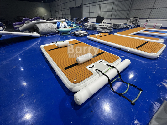Sporty wodne Dock Nawierzchnia do pływania z pojemnością zależy od wielkości