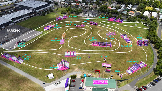 Duża nadmuchiwana trasa przeszkód NL Nadmuchiwane przeszkody do biegu na 5 km