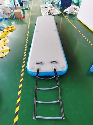Nadmuchiwane doki nadmuchiwane o grubości 20 cm z drabiną
