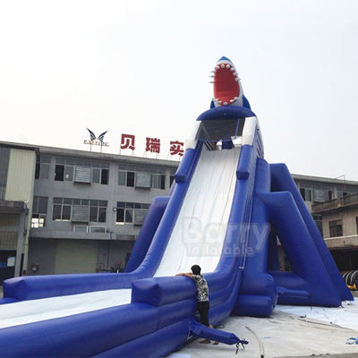 Komercyjne nadmuchiwane zjeżdżalnie wodne z PVC dla Park Shark Long 35 * 10 * 10m